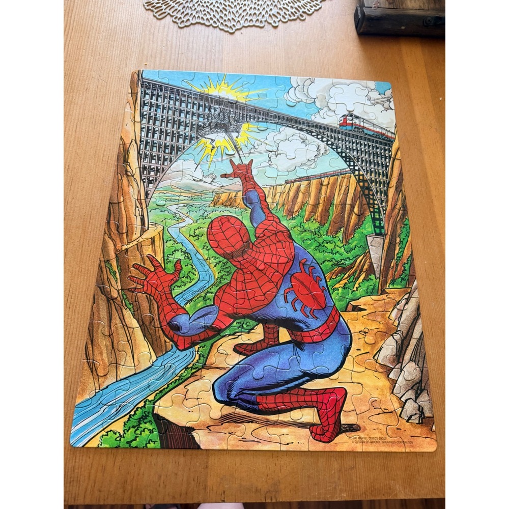 Whitman Amazing Spider-Man Jigsaw Puzzle 100 Pc Multicolor Vintage 1980 Marvel